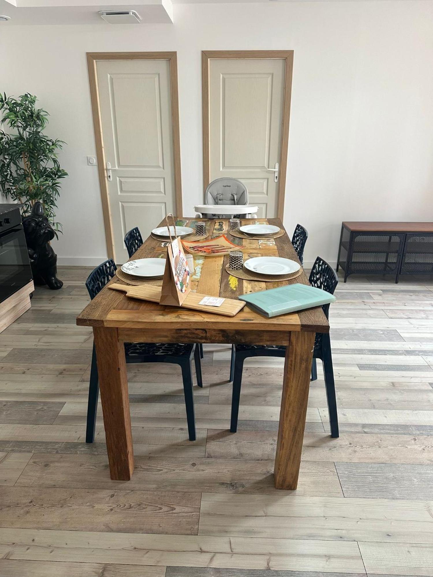 Maison_Du_Sud_13140 미라마 외부 사진
